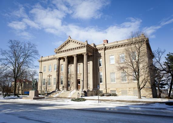 Lippincott Hall on a snowy day